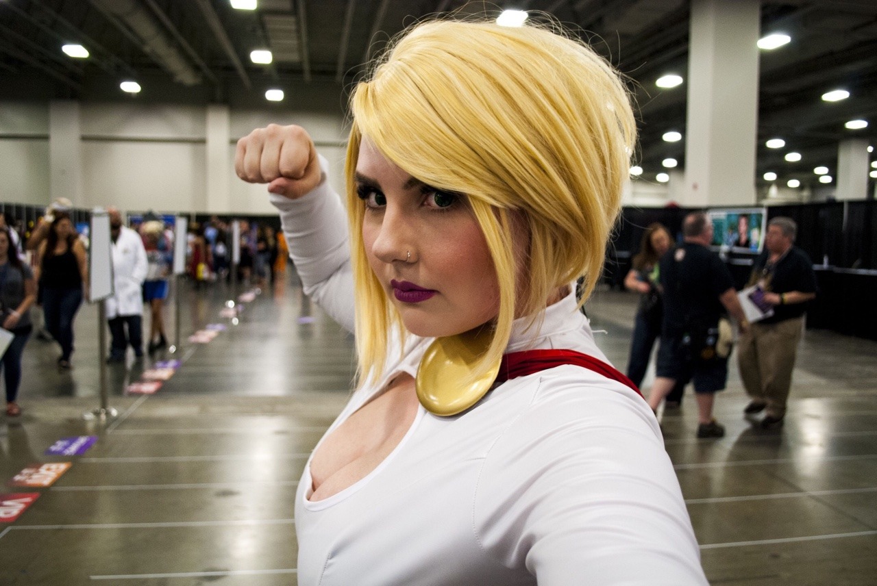 Cosplay Safari The New 52 Harley And Power Girl Cosplay These