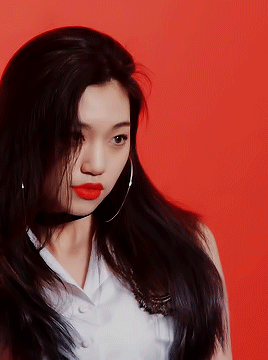 sparkler: doyeon x lucky jacket shoot