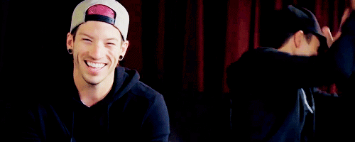 alien-joshua:Two happy boys