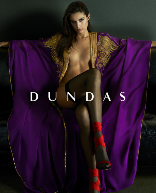 sara-sampaio:Sara Sampaio for Dundas Resort ‘18.