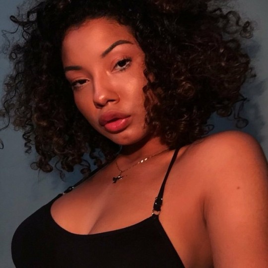 iconsmana:  like ou reblog