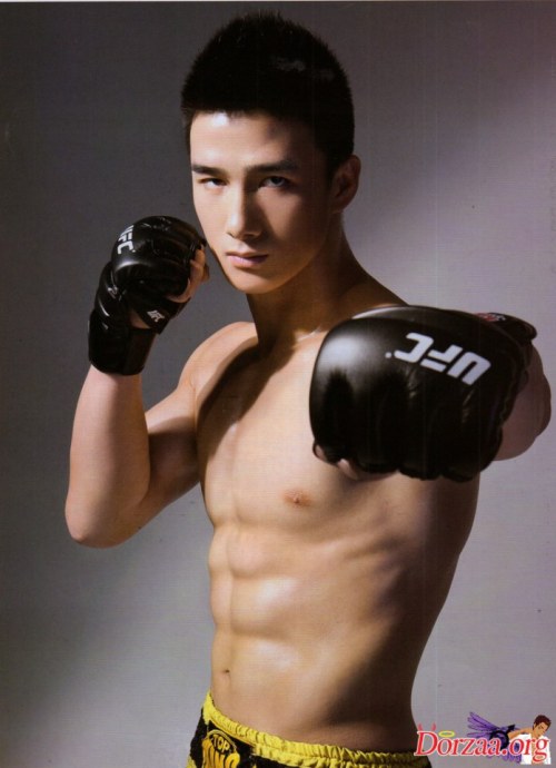 navyfistfighter:  Teen Boxer - has an intense “kick-ass” look on his face. Probably tougher and has 