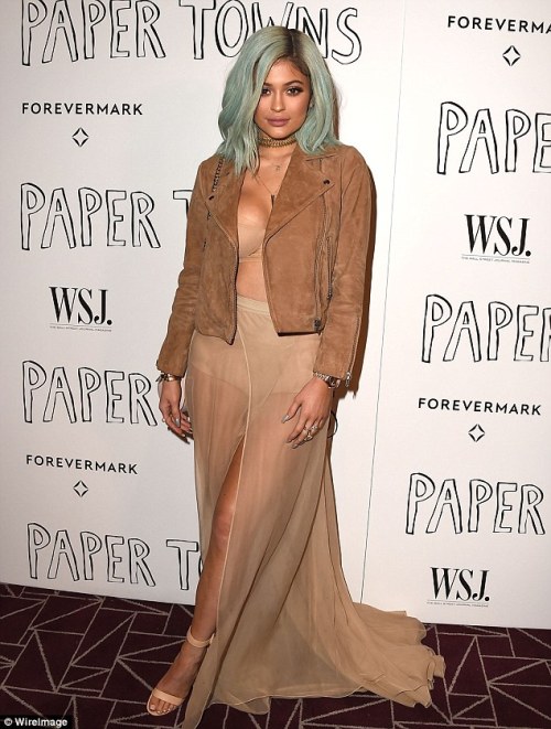 Porn photo ultimatekyliej:  Kylie Jenner at Paper Towns