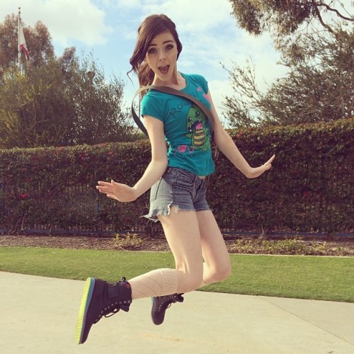 ixnay-on-the-oddk:  Going on an adventureee