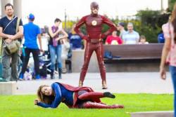 epicgeekdom:    Supergirl and The Flash crossover pics :)Remember to like our page  