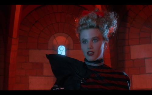 I love how Tim Burton-y Heather C is in this back-from-the-dead dream sequence. Kim Walker as Heathe