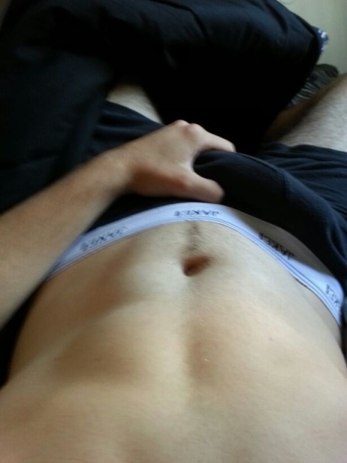hotazzlibraguy:  militaryboysunleashed:  21 year old marine  Gotta love a man with two slick heads ….. yum yum
