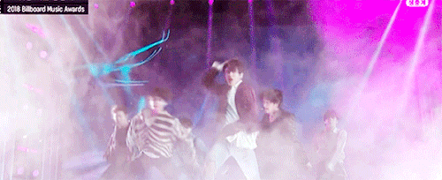 FAKE LOVE