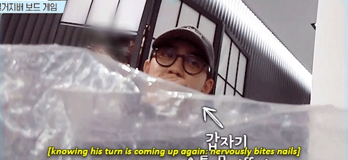 kyungsooskhakipants:EXO Heart4U EP 5&6 // Kyungsoo the master of Jenga