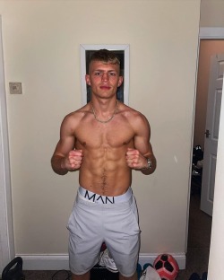 toxyc80:Joe Russell. North East boxer  hyper aggressive pussy raider 