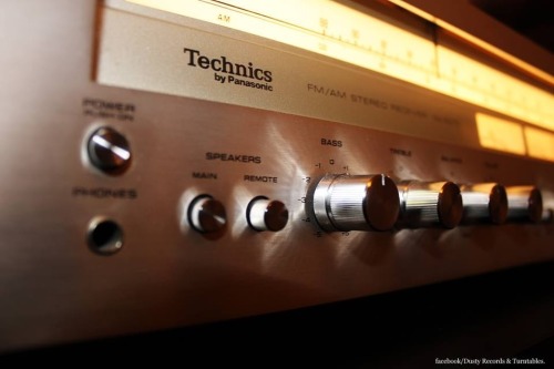 Dusty Records & Turntables