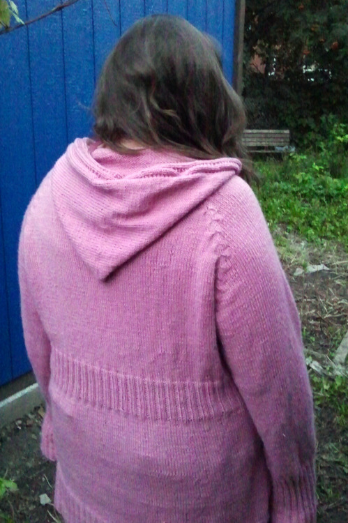 Pattern: The Archer by Carine Lai (Ravelry link) Yarn: Sirdar Snuggly DK in Playful Pink M