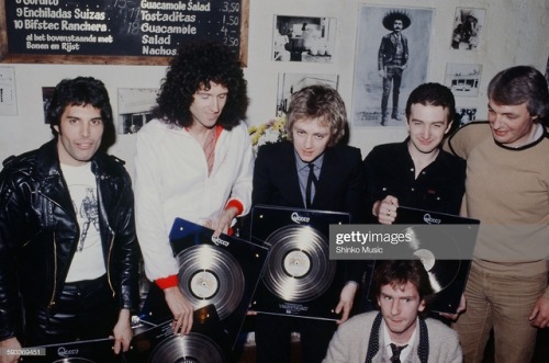 39-brian: Queen in Japan - 1979Credit to Shinko Music 