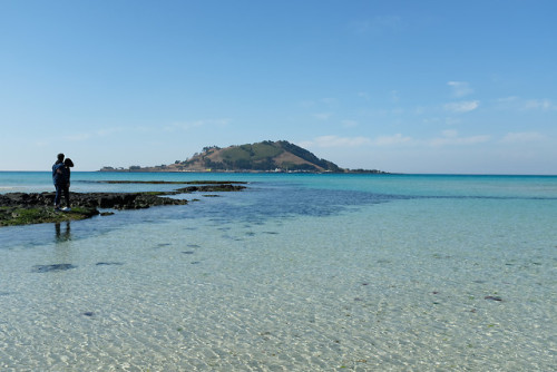 White sand and blue water, Hyeopjae Beach, Hallim, Jeju.