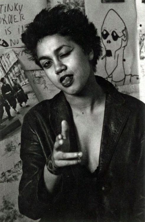 brixabargeld: French punk fashion from the 1980s