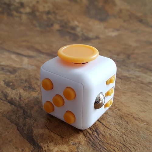 kameko13: introvertpalaceus:Every Stress Cube comes with six dynamic fidget features, Switch, Flow