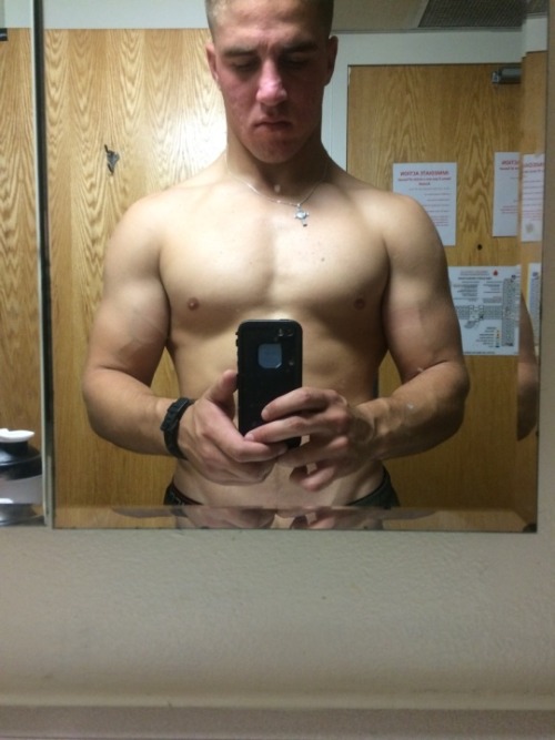 Str8bros Selfies adult photos