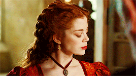 Charlotte Hope As Catherine Of Aragon In The Spanish Princess : Flodden ( 2020 )
