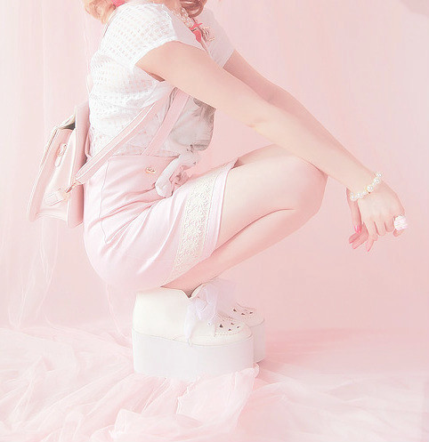 februarkid:  ✿II❀ 