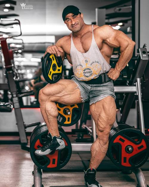 IRANIAN SUPER-HEAVYWEIGHT BODYBUILDER ABBAS PEYSEPARSee more: https://musclelovergr.blogspot.com/202