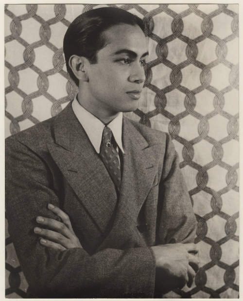 beyond-the-pale:Ram Gopal by Carl Van Vechten. Visit Gods and Foolish Grandeur for the story and mor