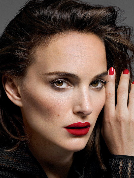 flawlessbeautyqueens: Favorite Photoshoots | Natalie Portman photographed by Alique