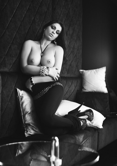 B&W NUDE- photographed by PeterMarosi