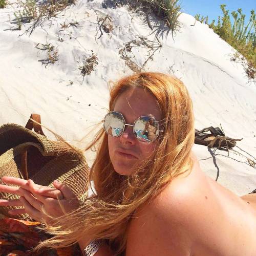 tallulah-moon:  All that sunshine baby 🌞🌞🌞 #beachbum #summervibes