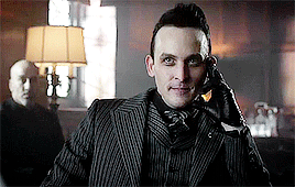oswaldgaybblepot:♡ happy 40th birthday robin lord taylor (june 4, 1978) ♡