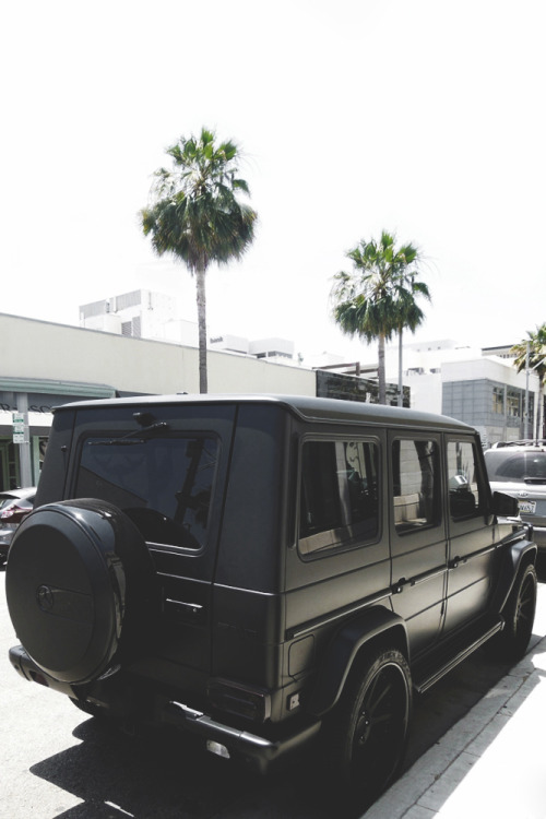 envyavenue:  Murdered G63 | Photographer