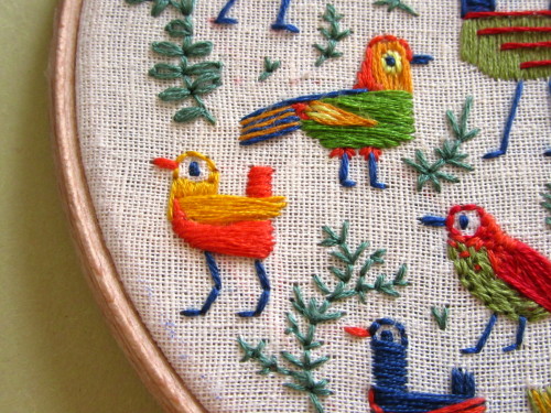 paintyfeet:More embroidery- lots and lots of tiny birds. 