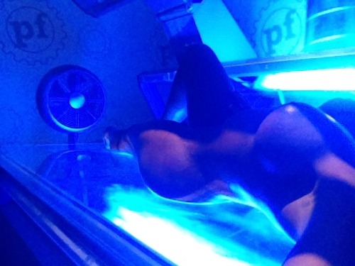 tylerstrouble:  Tanning after my workout…Never miss a Monday!
