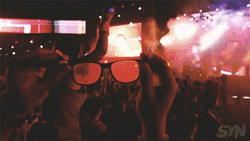 krn-jesus:  these glasses give me life at raves