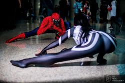 cosplay-booties:  Some Silk booty by Rian
