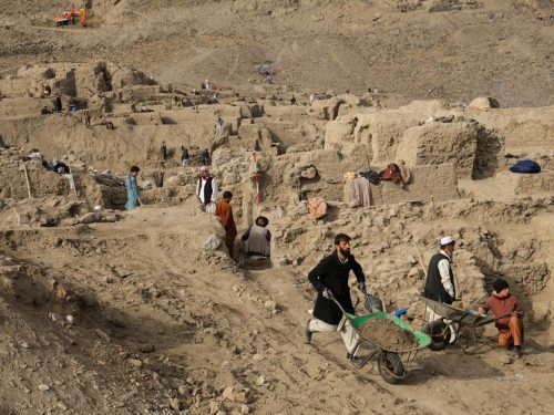 treasures-of-the-ancient-world: Rescuing Mes Aynak In Afghanistan a fortune in copper ore lies burie