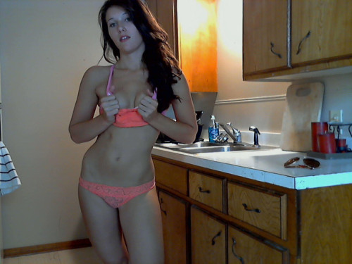I will be back on cam this evening. Save me some cum :) CLICK HERE