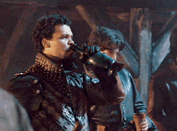 polyportamis:Favorite Portamis Scene as voted by you!04. “How about we try it blindfolded?”  (22 vot