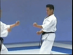 swordskungfutaichi:  Self-defense for you! Look at them carefully!    Tai Chi Pants on http://www.icnbuys.com/tai-chi-pants was popular in the world, today.     