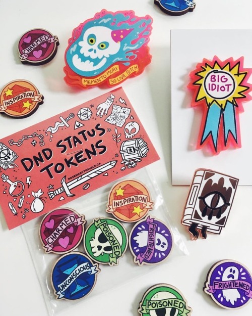 ‪Dnd status tokens, new pins, and restocked ones are up in my shop! Check it out www.etsy.co