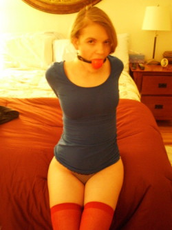 fetishclub:  Gagged on the bedhttp://fetishclub.tumblr.com/