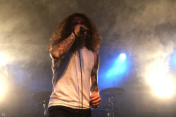 mitch-luckers-dimples:  Levi Benton by Andrea