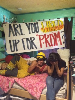 kaaycakes8:  So I was asked to prom today….