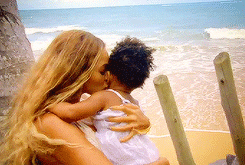 yungl0tus:  nothing is more beautiful than the love and bond of a child and their