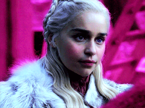 blueskiesandwildflowers:Emilia Clarke as Daenerys Targaryen in the eighth season of Game of Thrones