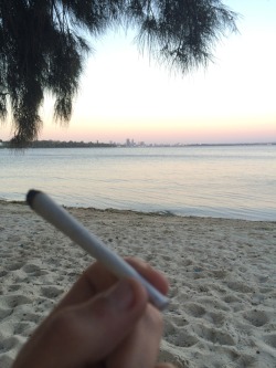 haze-smoke:  Perth in the distance