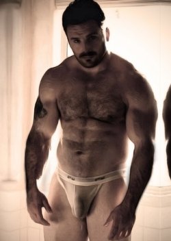 ml2k:  peterj1958:         Stunning Handsome Beautiful Sexy Men Follow me at http://peterj1958.tumblr.com/ for more.         Damn!!! 