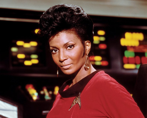 cultureunseen:Nichelle Nichols (2nd Salute)Born December 28th, 1932 (81 years young)Vocalist, Model,