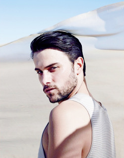 thisyearsboy-deactivated2019012: Jack Falahee