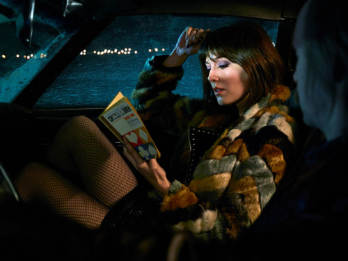 jackpotsandtigersohmy: New pics of MEW as parolee Nikki Swango in FX’s “Fargo”