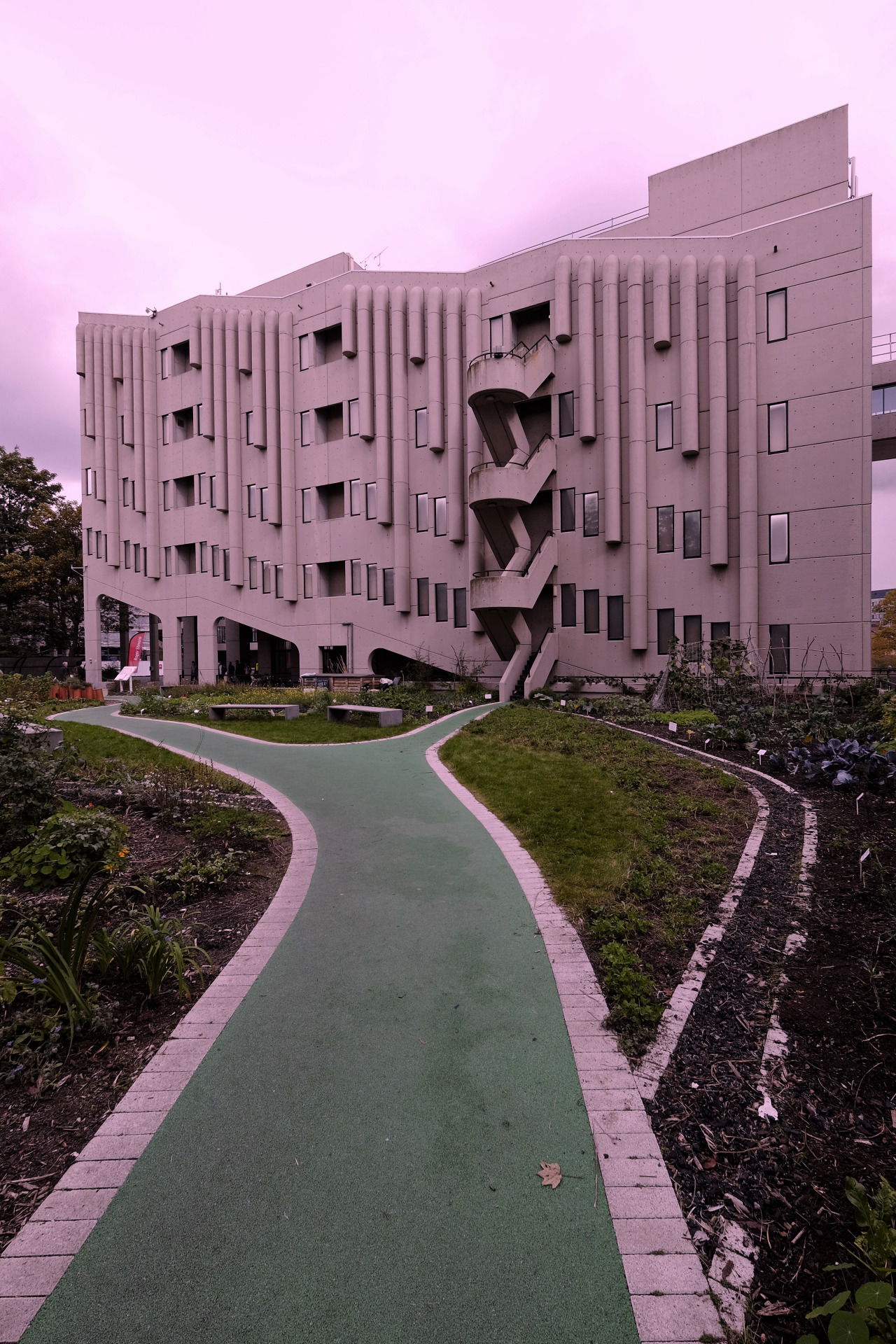 scavengedluxury:  Roger Stevens building. Leeds, October 2014. 